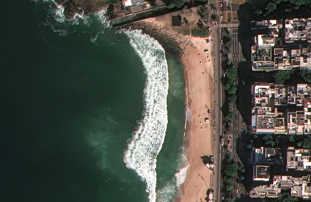 Citra Satelit WorldView Legion di wilayah Kota Rio de Janeiro