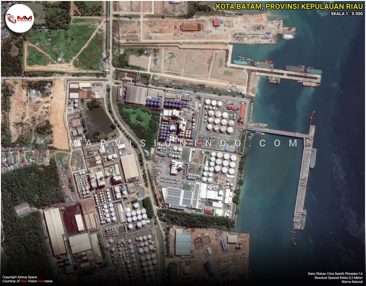 Data Olahan Citra Satelit Pleiades-1A Warna Natural Data Olahan Citra Satelit Pleiades-1A Warna Natural